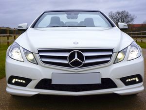 Preview wallpaper mercedes-benz, c63, amg, convertible, white, front view