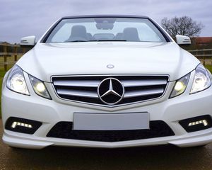 Preview wallpaper mercedes-benz, c63, amg, convertible, white, front view