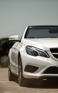 Preview wallpaper mercedes-benz e200, mercedes, car, convertible, white, front view