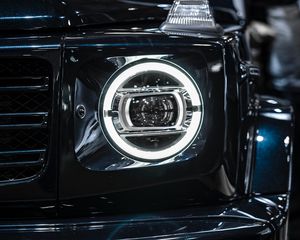 Preview wallpaper mercedes-benz g-class, mercedes-benz, mercedes, headlight