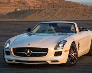 Preview wallpaper mercedes-benz, sls, 63, amg, gt, white, convertible, side view