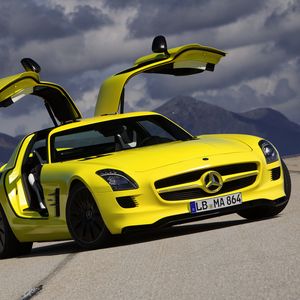 Preview wallpaper mercedes-benz, yellow, sls, amg, e-cell, coupe