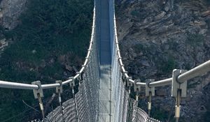 Preview wallpaper mesh bridge, fences, mountain, plants