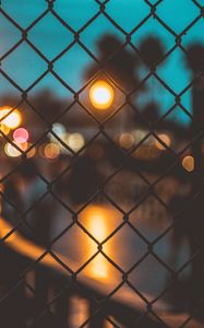 Preview wallpaper mesh, fence, blur, night, glare