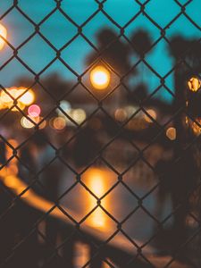 Preview wallpaper mesh, fence, blur, night, glare