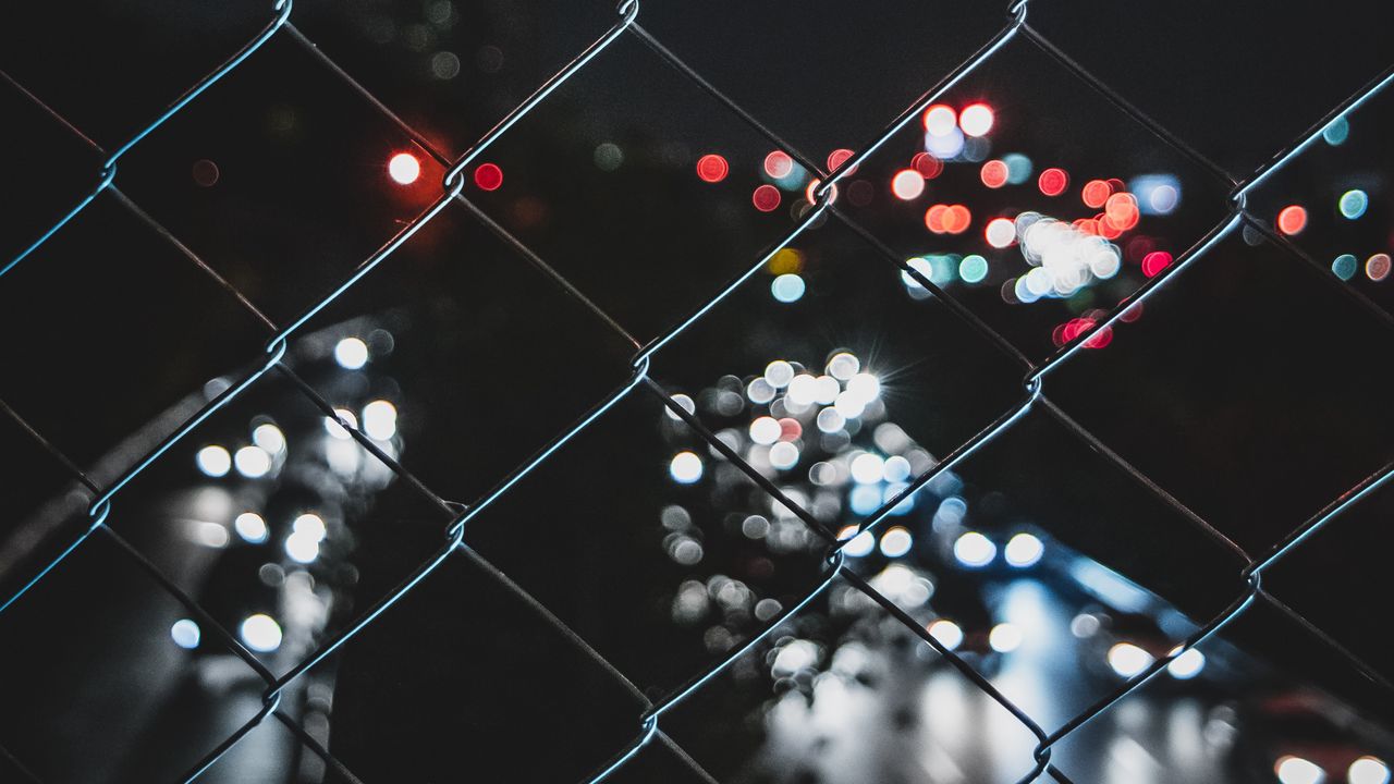 Wallpaper mesh, metal, fence, dark, glare, lights