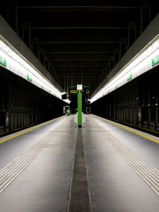 Preview wallpaper metro, perspective, building, lamps, glow