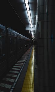 Preview wallpaper metro, station, train, dark, underground