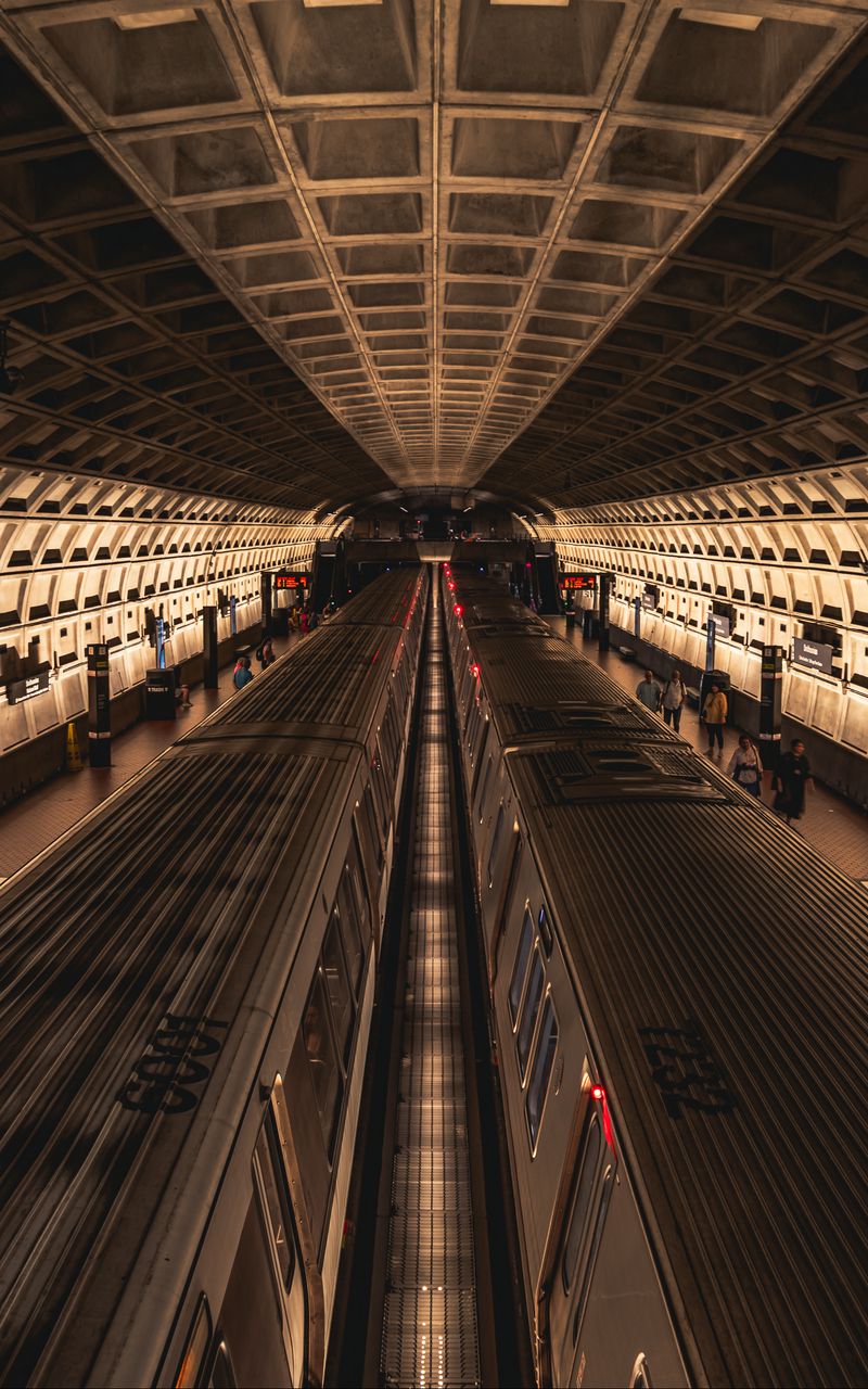 800x1280 Wallpaper metro, trains, tunnel, architecture, dark