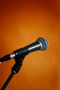 Preview wallpaper microphone, orange, music