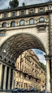 Preview wallpaper milan, italy, building, street, hdr