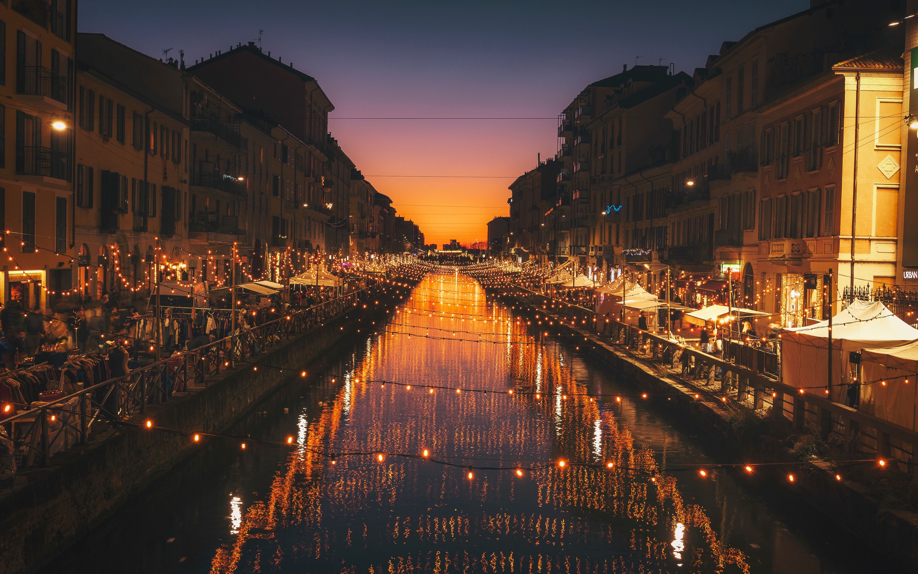 Download Wallpaper 3840x2400 Milan Italy River Evening City 4k Ultra Hd 16 10 Hd Background
