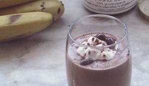 Preview wallpaper milkshake, glass, dessert