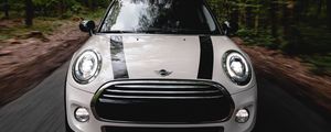 Preview wallpaper mini cooper, car, white, front view, movement, speed