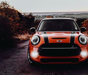 Preview wallpaper mini cooper s, mini cooper, car, headlight, glow