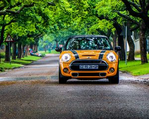 Preview wallpaper mini cooper s, mini cooper, car, front view, yellow