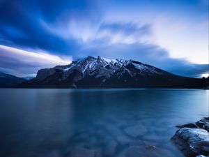 Preview wallpaper minnewanka, lake, canada, mountains