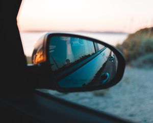 Preview wallpaper mirror, reflection, car, dusk