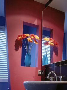 Preview wallpaper mirror, vase, flowers, bathroom