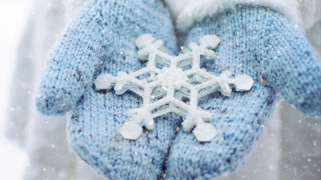 Wallpaper mittens, snowflake, winter