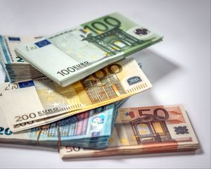 Preview wallpaper money, bills, euro, currency