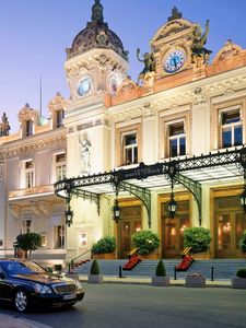 Preview wallpaper monte carlo, monaco, france, building, street, car