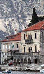 Preview wallpaper montenegro, hotel, lake, mountain