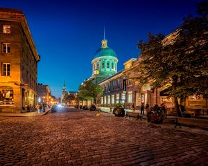 Preview wallpaper montreal, quebec, canada, city, night, lights, benches, street paving