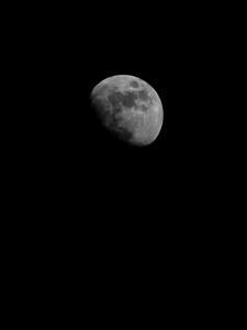 Preview wallpaper moon, black, dark, night