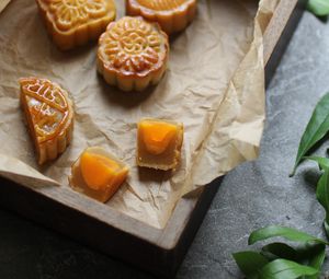 Preview wallpaper moon cakes, baked goods, dessert