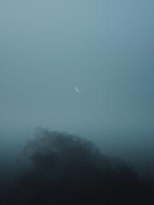 Preview wallpaper moon, cloud, sky, gray