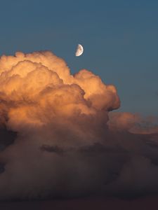 Preview wallpaper moon, clouds, evening, sky