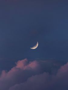 Preview wallpaper moon, clouds, evening, dusk