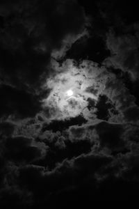 Preview wallpaper moon, clouds, night, bw
