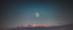 Preview wallpaper moon, clouds, sky, evening, dusk