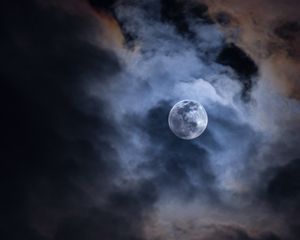 Preview wallpaper moon, clouds, sky, light, night