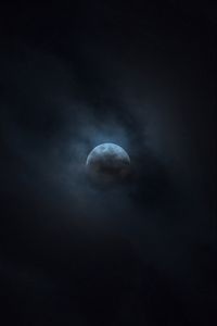 Preview wallpaper moon, clouds, sky, night, dark