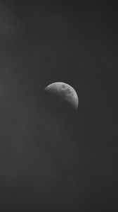 Preview wallpaper moon, clouds, sky, night, dark, grey
