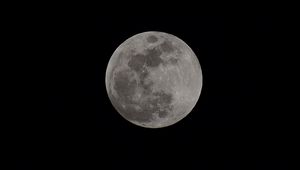 Preview wallpaper moon, craters, black background, planet, bw
