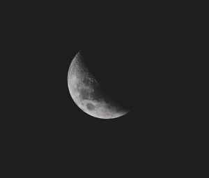 Preview wallpaper moon, craters, bw, black, minimalism