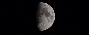 Preview wallpaper moon, craters, darkness, planet, bw