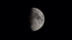 Preview wallpaper moon, craters, darkness, planet, bw