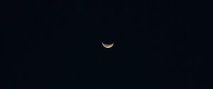 Preview wallpaper moon, dark, sky, night