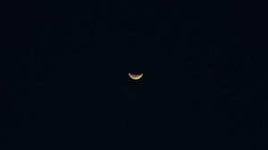 Preview wallpaper moon, dark, sky, night
