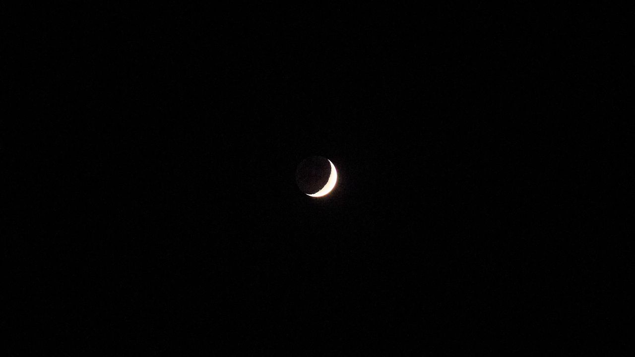 Wallpaper moon, eclipse, night, black, minimalism
