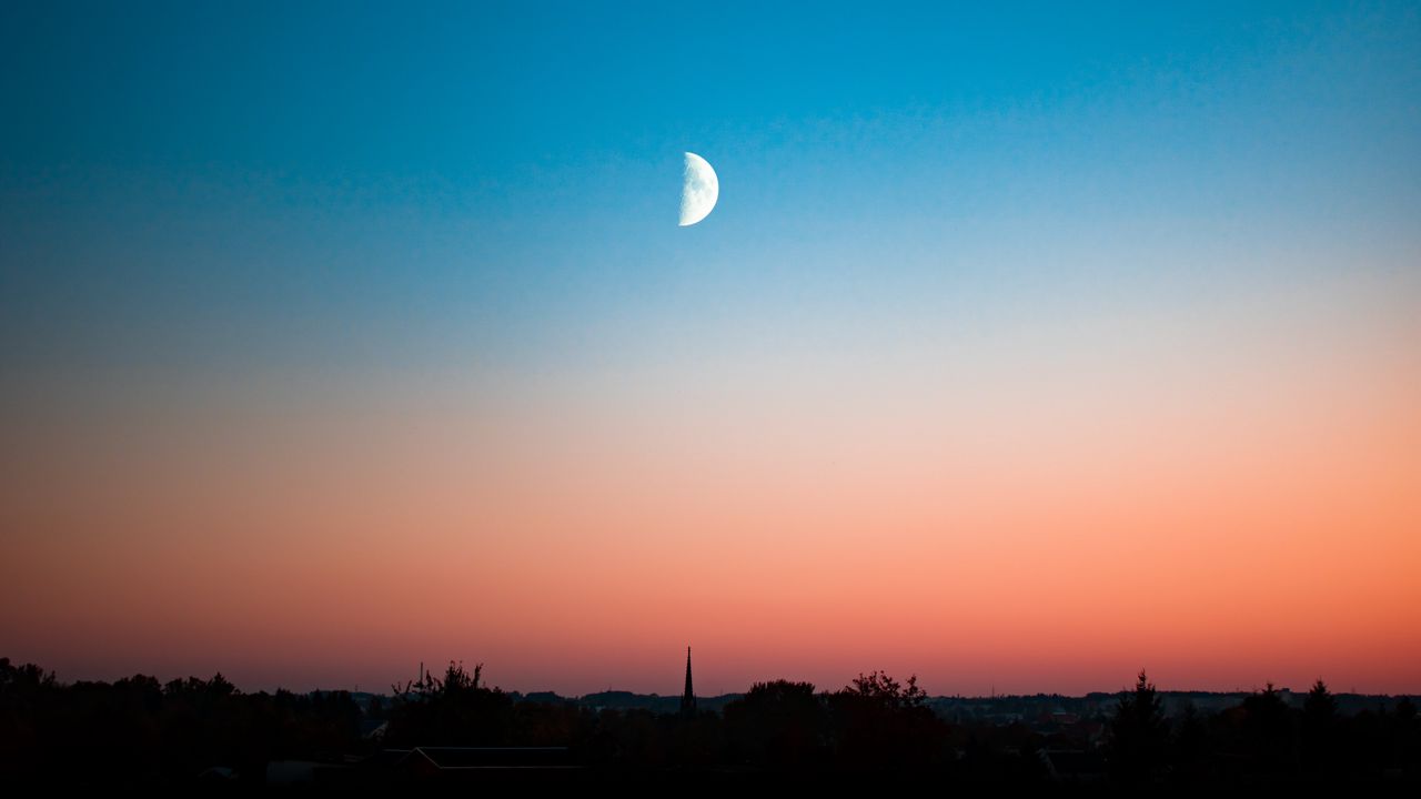 Wallpaper moon, evening, city, sky, horizon