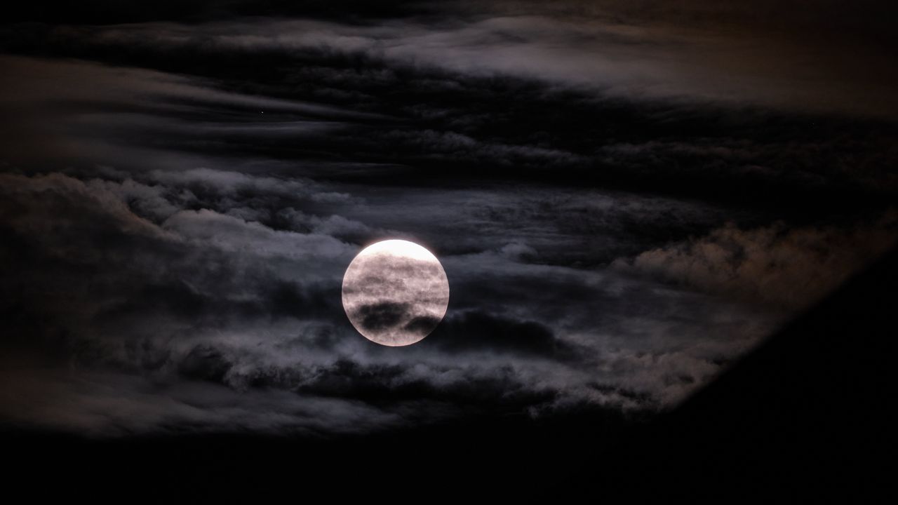 Wallpaper moon, full moon, clouds, night, dark