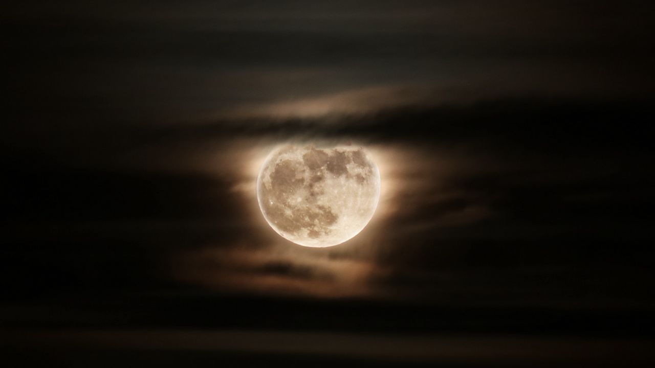 Wallpaper moon, full moon, eclipse, night, sky, clouds, dark