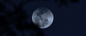 Preview wallpaper moon, full moon, night, darkness