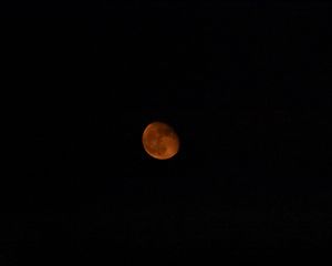Preview wallpaper moon, full moon, night, sky, dark